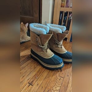 Sorel Caribou
